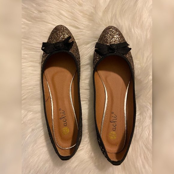 NWOB Gold Sparkle Flats - Picture 3 of 3